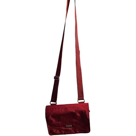 Baggallini Clever 3 Zip Venture Crossbody Bag Purse Red Adjustable Strap Travel - Picture 1 of 4